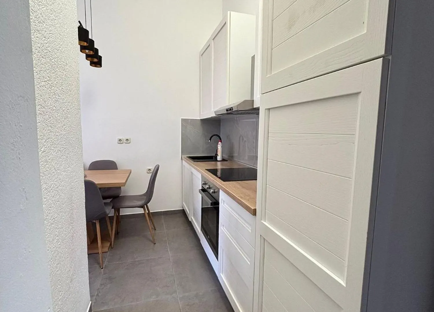 Apartman Ližnjan شقة